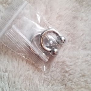 COPY - body piercing horse shoe barbells